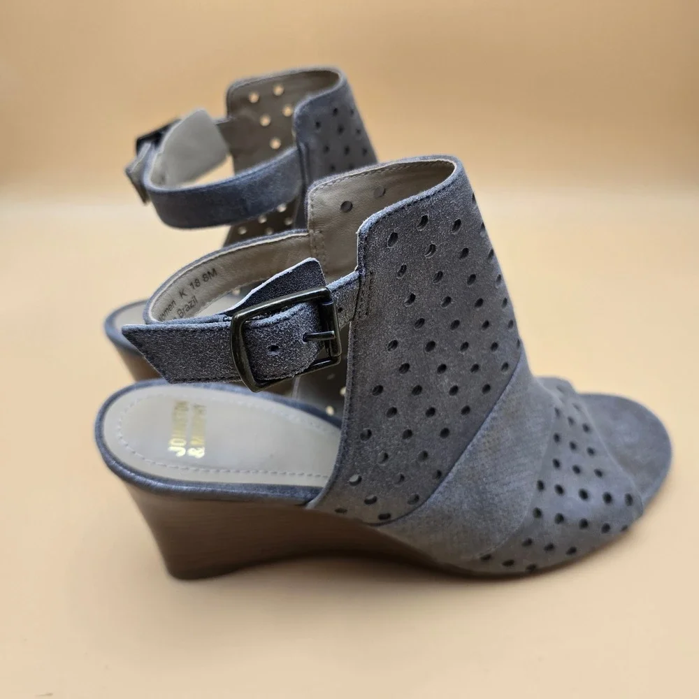 Johnston & Murphy Grey Suede Perforated Wedge Sandals 8M 78-41506 Made in Brazil
